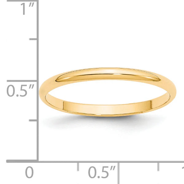 14K Yellow Gold 2mm Half Round Wedding Band ? Close-Up Detail
