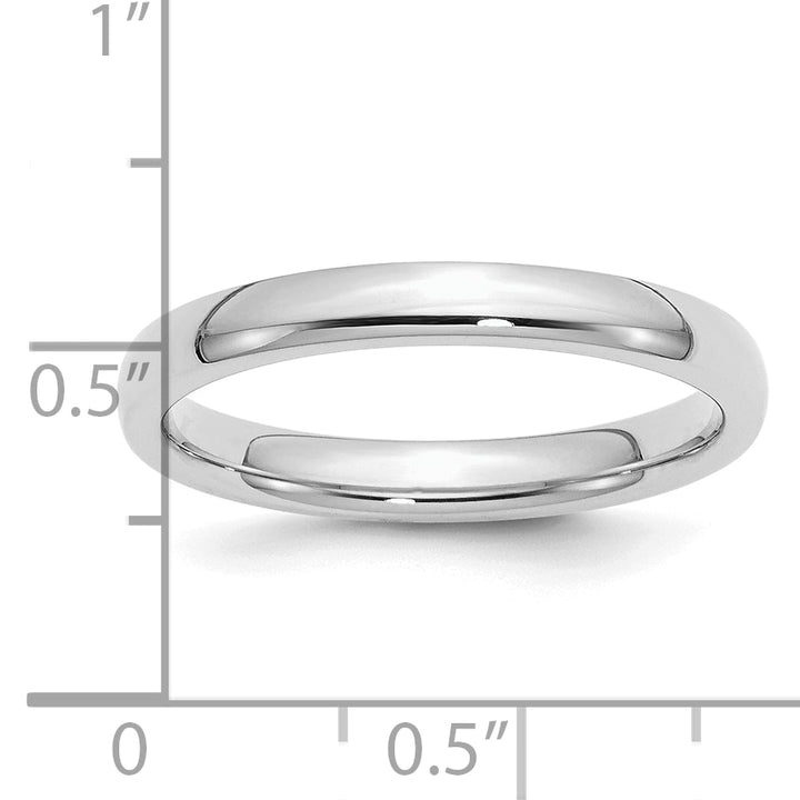 Sterling Silver 3mm Comfort Fit Wedding Band - Close-Up Detail